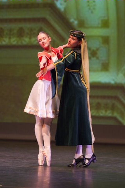 Snegurochka - Balletstudio Marieke van der Heijden