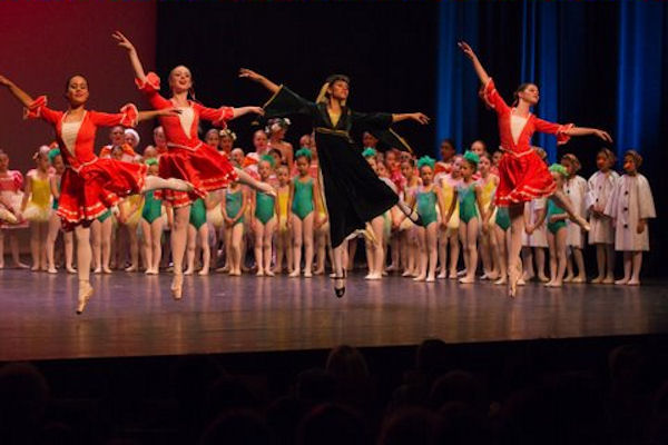 Snegurochka - Balletstudio Marieke van der Heijden